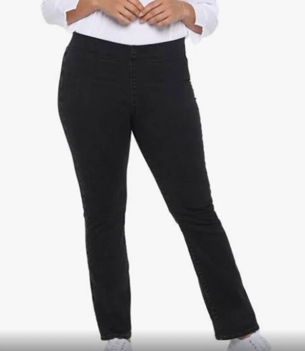 NYDJ Trinity Crop Boot Jeans 8 8P 29 Black Raw Hem Kick Flare Bootcut